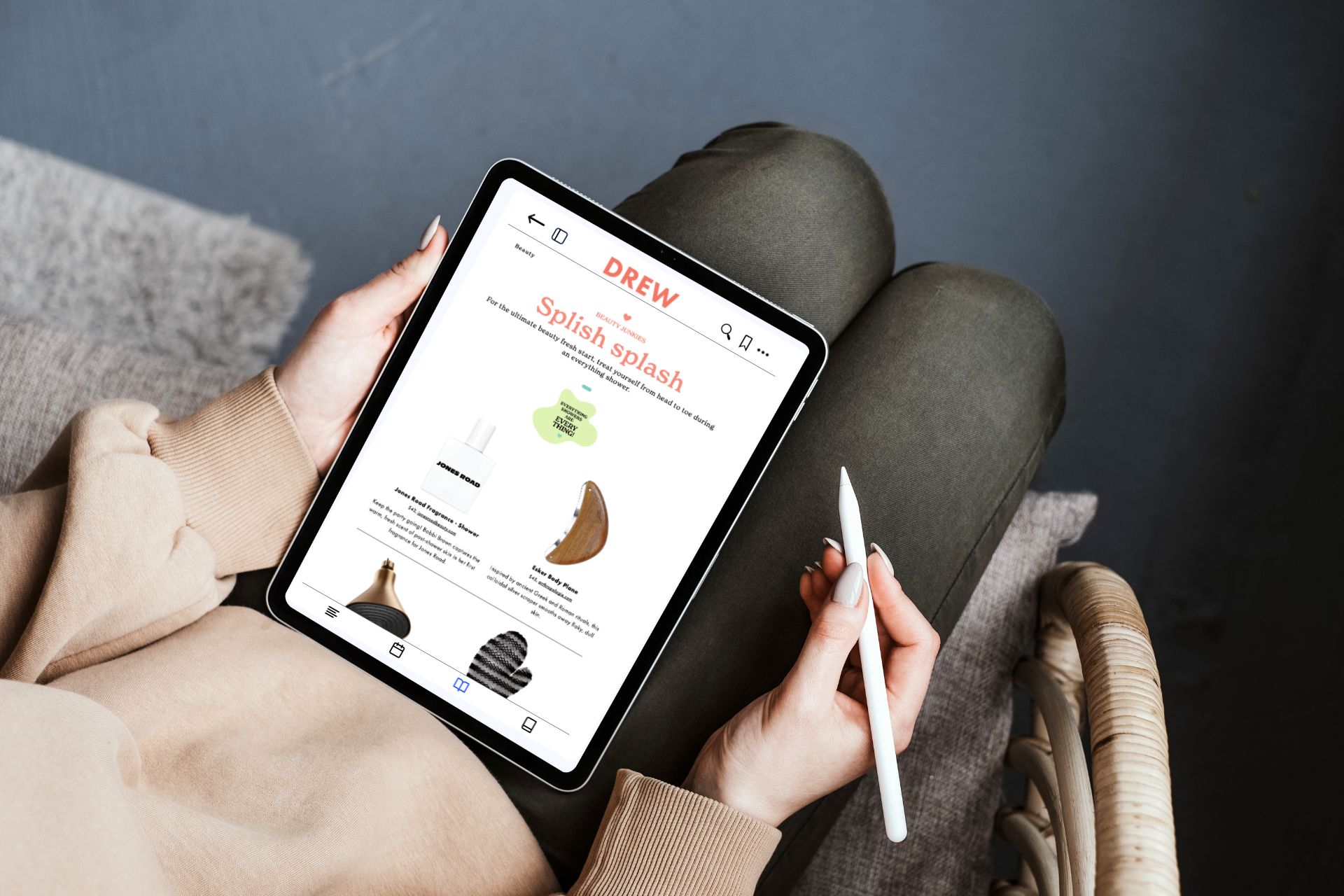 6 Ways to Enhance Your Digital Magazine Experience